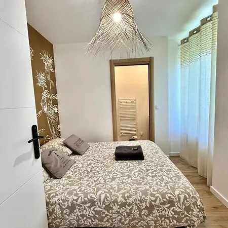 Zola 2pers Tv Daire Nantes