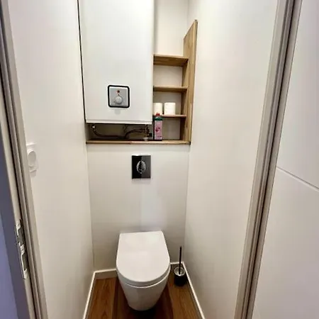 Zola 2pers Tv Apartment