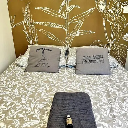 Zola 2pers Tv Apartment *