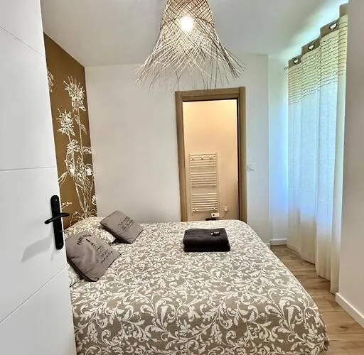 Zola 2pers Tv Appartement Nantes